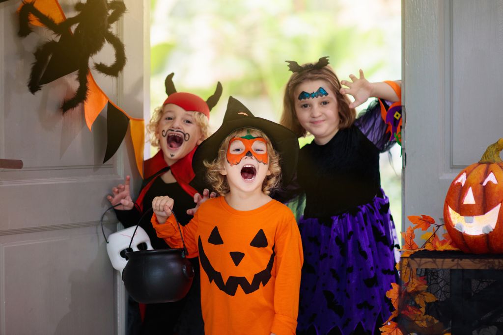 Halloween candy dental care at KidSmiles